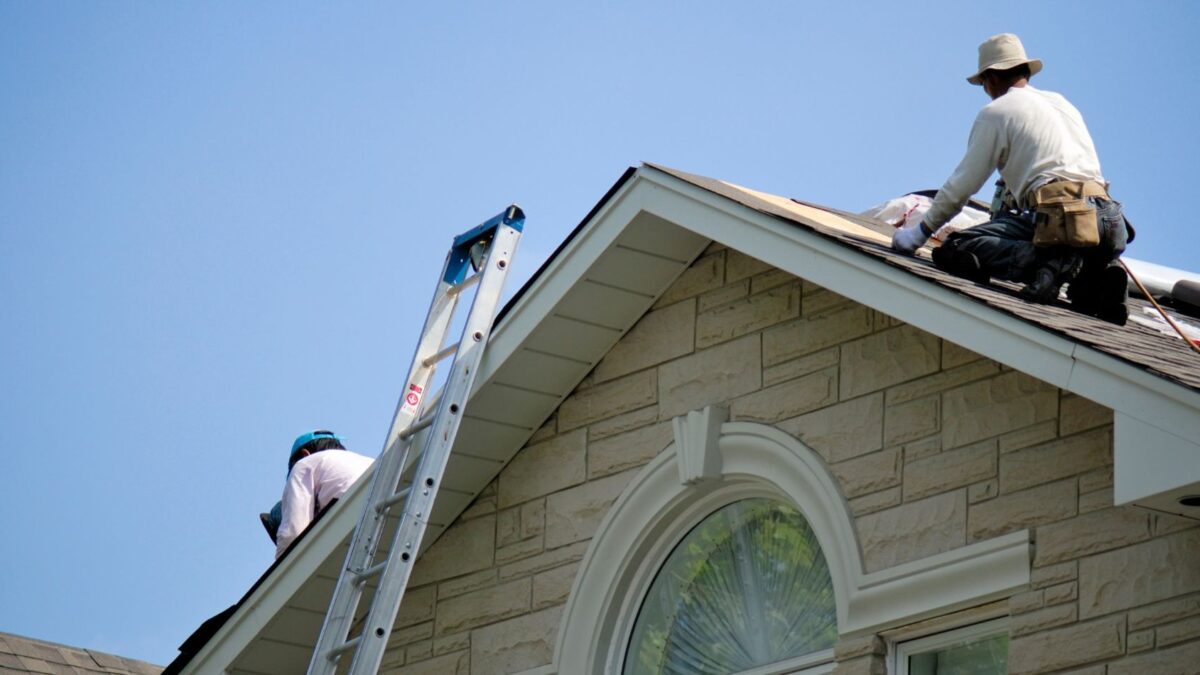 Weathering the Storm: A Guide to Roof Repair Services and Siding Replacement