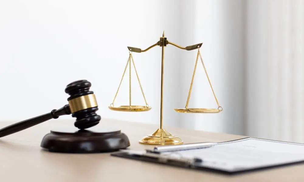 UK Employment Law 2025: What Businesses Need to Know About Work Contracts, HR Consultants, and the Zero-Hours Ban